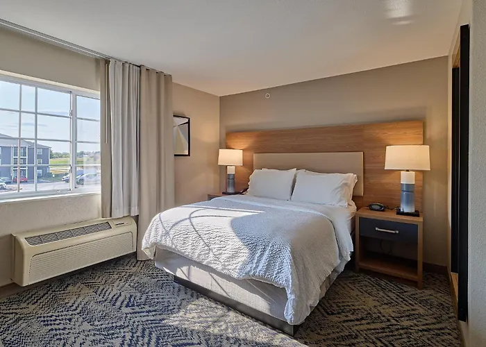Hotel Candlewood - At Grand Prairie By Ihg Peoria