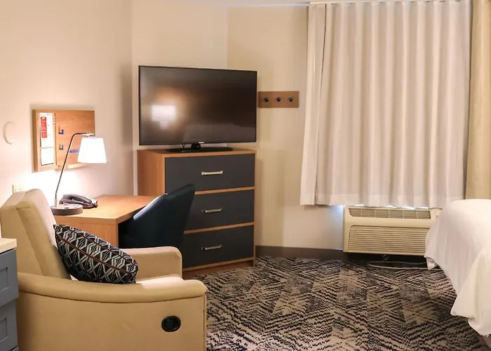 Candlewood - At Grand Prairie By Ihg Hotel