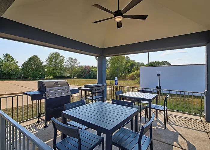 Hotel Candlewood - At Grand Prairie By Ihg Peoria