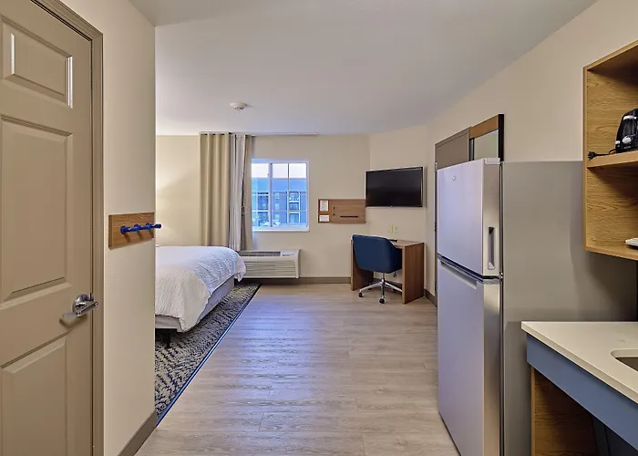 Hotel Candlewood - At Grand Prairie By Ihg Peoria