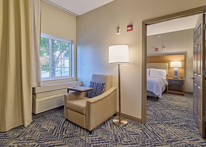 Hotel Candlewood - At Grand Prairie By Ihg