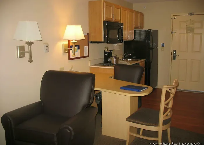 Candlewood - At Grand Prairie By Ihg Hotel Peoria